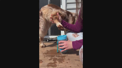 Dog & Cat Paw Cleaner Cup + 3 FREE Quick-Dry Towels